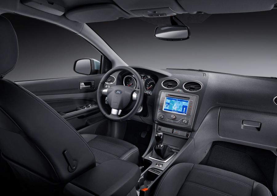  Ford Focus 2008 года  (фото 40 из 51)